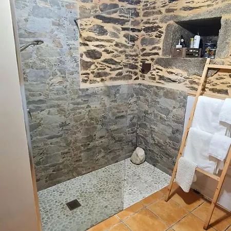 Casa Horreo Con Jacuzzi Corunha